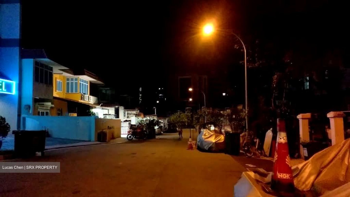 Jalan Molek (D14), Terrace #610609181